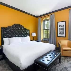 **** Hotel Clarendon Canada